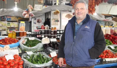 Muğla’da fırtına vurdu pazar esnafı havlu attı salatalığın kilosu 150 lirayı gördü