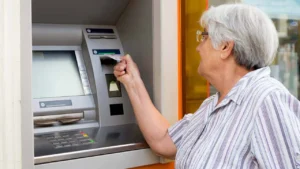 maasini tasiyan emekliye 32 bin lira dev bankadan promosyon kampanyasi 1772815 20260223135456