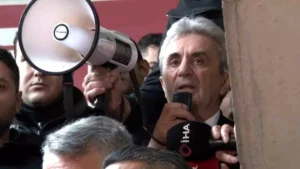 PERPA’da seçim bitti, koltuk savaşı başladı: Koridorlarda barikat kuruldu! 3 perpa ticaret merkezi nde secim sonrasi yonet 19533242 amp 1