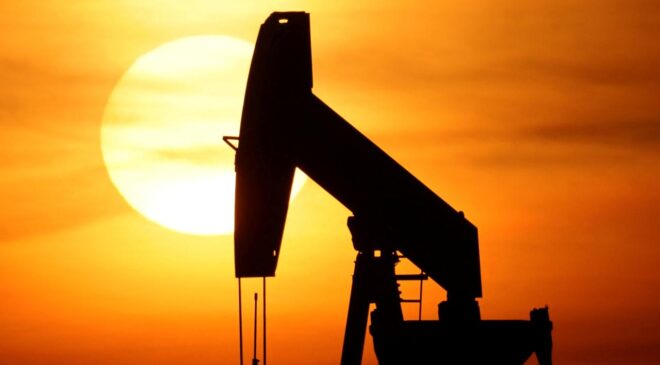 Piyasalarda jeopolitik etki sürüyor: Brent petrol 69,97 dolarda