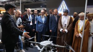 thumbs b c 9b13b7fd3c14a2c54d0d46e0dd06e0b2