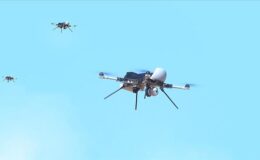 Geleceğin hava sistemleri için geri sayım başladı ve Sürü İHA’lar görücüye çıkıyor