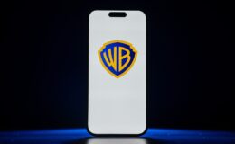 Medya devlerinin 100 milyar dolarlık devasa düellosunda son perde aralandı