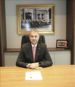 thumbs b c c09d9ec5b4a7d5225f548d0327402299