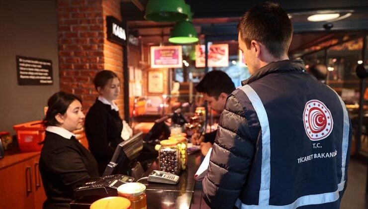 Servis ücretini menü fiyatına ekleyen işletmeye bakanlık denetimi