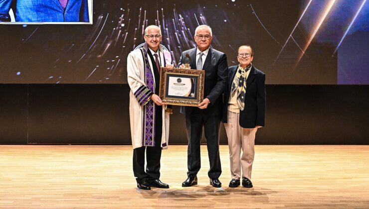 Kocaeli’de Vefa İbrahim Aracı’ya iki ayrı ödül