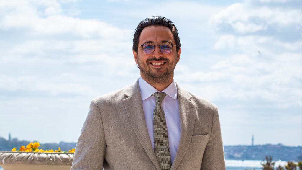 1773901532 Ya z Yi it