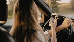 2026 yili trafik cezalari iste aracta direksiyon basinda telefon kullanmanin cezasi 1776126 202603100936 20260310093659 2