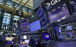 Orta Doğu’daki gerilimi piyasaları dalgalandırıyor: Gözler küresel PMI verilerinde