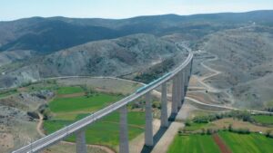 Yüksek hızlı trenlerle 110 milyon yolcu taşındı 5 AW661945 04