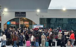 Ege adalarına bayram dopingi yetmedi: Midilli hattında talep %40 düştü!