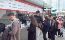 Bodrum’da deniz değil tarih sezonu açıldı: Kaleye ziyaretçi akını