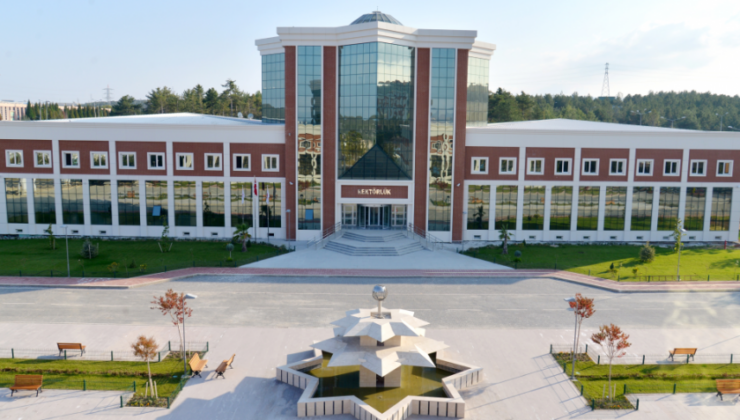 Bilecik Şeyh Edebali Üniversitesi projeleriyle devleri dize getirdi!