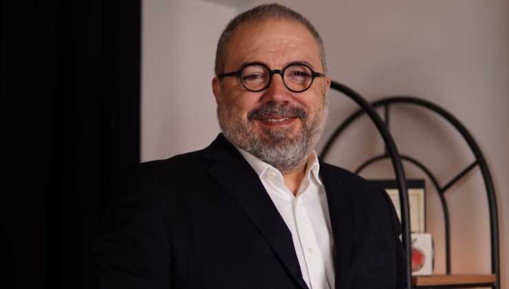 Şirketlerde orta kademe yönetici dönemi daralıyor