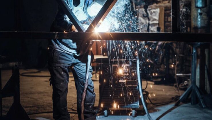 Sanayide “Kırmızı Alarm”! Sanayisizleşme riski kapıda mı?