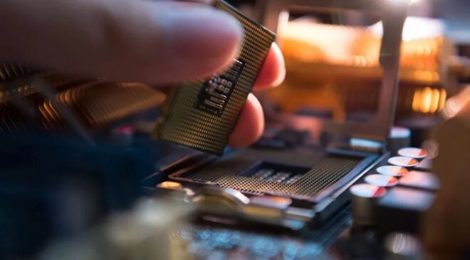 Orta Doğu gerilimi küresel yarı iletken ve teknoloji piyasalarını sarsıyor