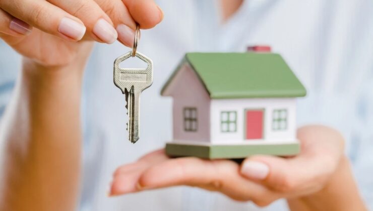 Konut fiyatları enflasyon karşısında değer kaybederken kiralar yükselişte