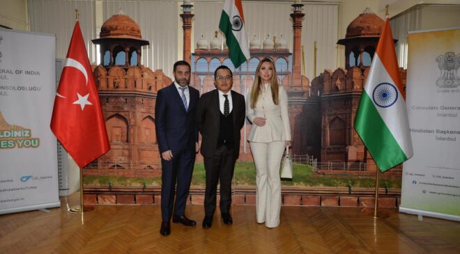 Bollywood Temalı Alışveriş ve Eğlence Raffles İstanbul’da