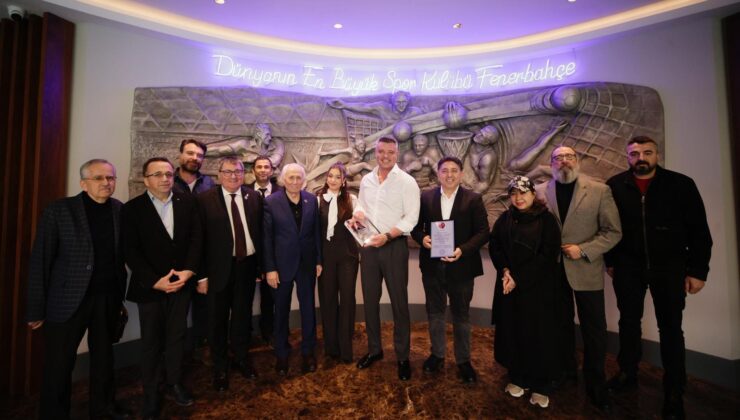 Türk Dünyası Hizmet Ödülleri sahiplerini buldu