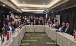 Ekonomiye yön verenler konuştu: Değişimi yönetmeyen elenecek!