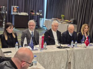 Ekonomiye yön verenler konuştu: Değişimi yönetmeyen elenecek! 5 WhatsApp Image 2026 03 30 at 10.34.57 2