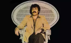 Arabeskin babası Müslüm Gürses’e veda edeli tam 13 yıl oldu! 5 arabesk muzigin babasi muslum gurses 1646343667 8516 w706 h431