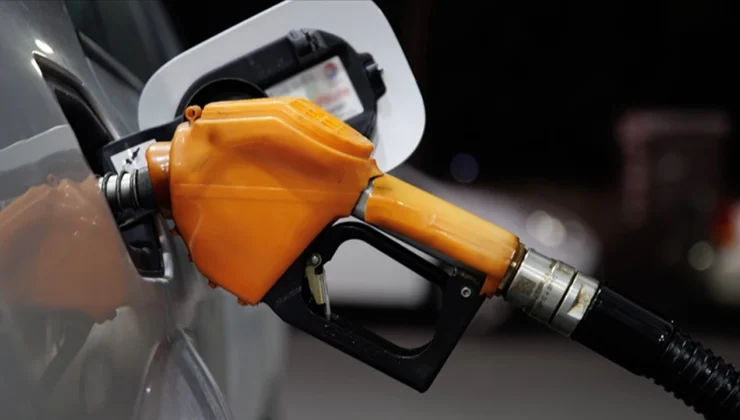 Slovenya’da akaryakıt kaosu orduyu sokağa döktü