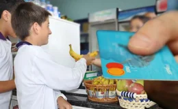 İstanbul’da öğrencilere her ay 2 bin lira kantin desteği başlıyor Gönülden Bir Öğün Kartı geliyor