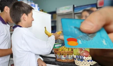 İstanbul’da öğrencilere her ay 2 bin lira kantin desteği başlıyor Gönülden Bir Öğün Kartı geliyor