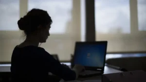 Bayramda çalışan işçiye çift yevmiye müjdesi 3 ramazan bayrami mesaisi ne kadar iste hesaplama detaylari 1777522 202603161225 20260316122523 1