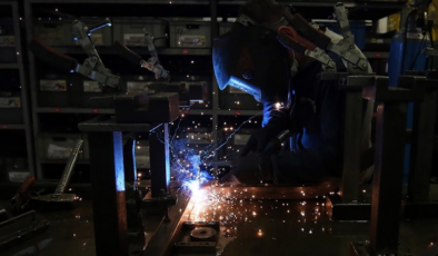 Sanayi üretimi ocakta hem aylık hem yıllık düştü