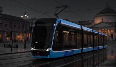 Napoli rayları Türk mühendisliğine emanet