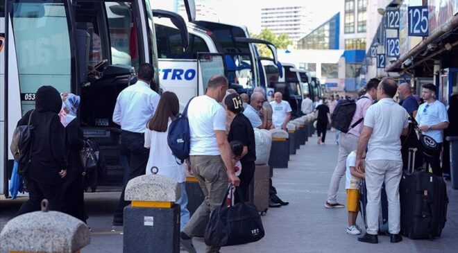 Bayram yolculuğunda ek sefer dopingi! Turizm otobüsleri de yola çıkıyor