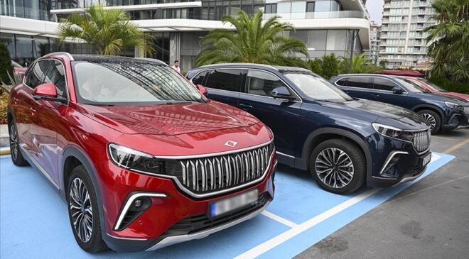 Türkiye’deki elektrikli otomobil sayısı son bir yılda yüzde 92 artarak 395 bin 697’ye ulaştı...