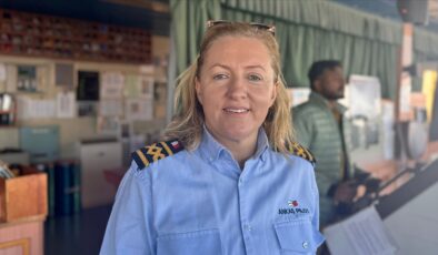 Denizde kadınların yolu açılıyor