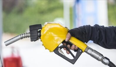 Motorin fiyatları 70 liranın üzerine çıkıyor