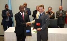 Somali denizlerinde Türk bayrağı: İlk lisans Ergun Reis A’nın oldu