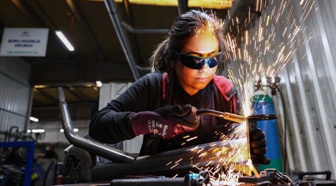 Kadın çalışanların ihracata katkısı 60,1 milyar dolara ulaştı