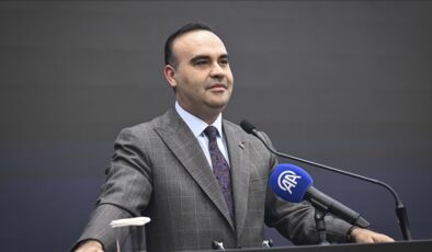 Sanayide altın çağ: Bakan Kacır 13 dev projenin müjdesini verdi!