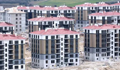 İstanbul’da 150 bin kişiye yuva olacak Sazlıbosna’da konutları devam ediyor