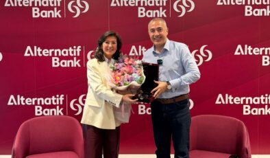 “Birlikte Daha Eşit” bir dünya dediler, kadın liderliğini masaya yatırdılar