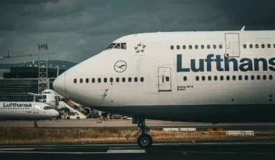 Lufthansa biletleri yaktı: 20 bin uçuş uçuş iptal!