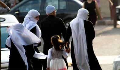 Almanya Başbakanı Merz’in göndermek istediği Suriyelilerin istihdam karnesi