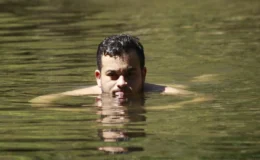 Kuzey Ren Vestfalya eyaletinde Ren Nehri’nde yüzmenin bedeli bin Euro