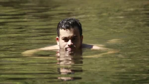 Kuzey Ren Vestfalya eyaletinde Ren Nehri’nde yüzmenin bedeli bin Euro