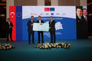 Ankara’da Serinhisar rüzgarı esiyor 4 AW683706 04