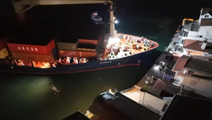 Boğaz’da facianın eşiğinden dönüldü: Dev gemi yalıya metreler kala karaya oturdu