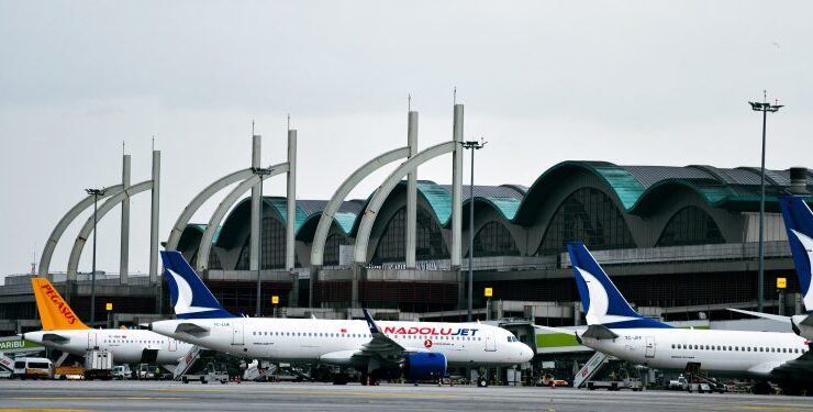 Türkiye’de havalimanı kapasitesi rekor kırdı: 24 yılda 397 milyon yolcu