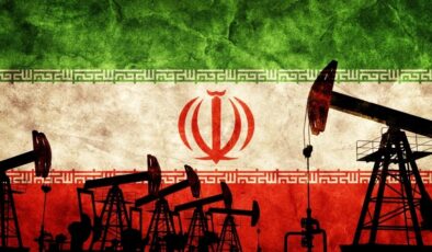 İran ablukası piyasaları sarsıyor: Petrol 120 doları aştı!