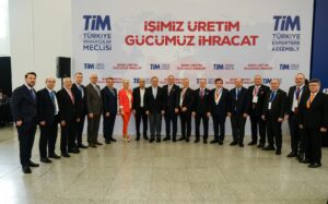 İhracatçıların tercihi değişmedi, Tecdelioğlu yeniden başkan seçildi 3 WhatsApp Image 2026 04 04 at 16.36.00